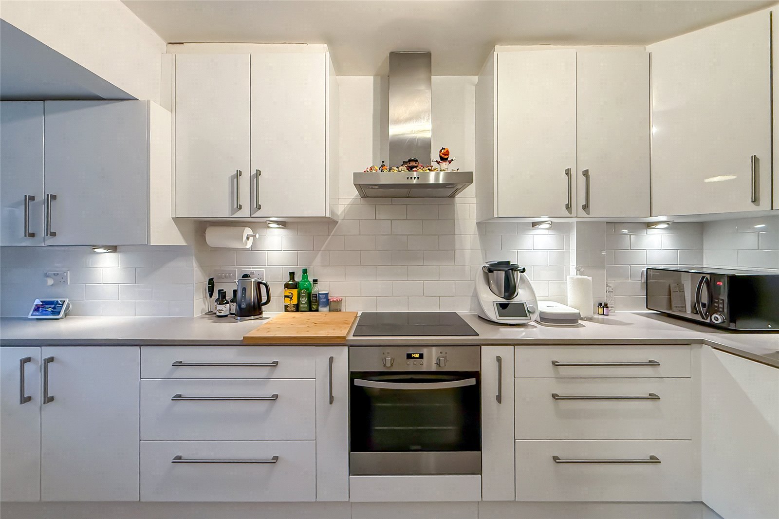 3 bed terraced house for sale in Wendover Close, Harpenden, Hertfordshire, AL5 - Property Image 15