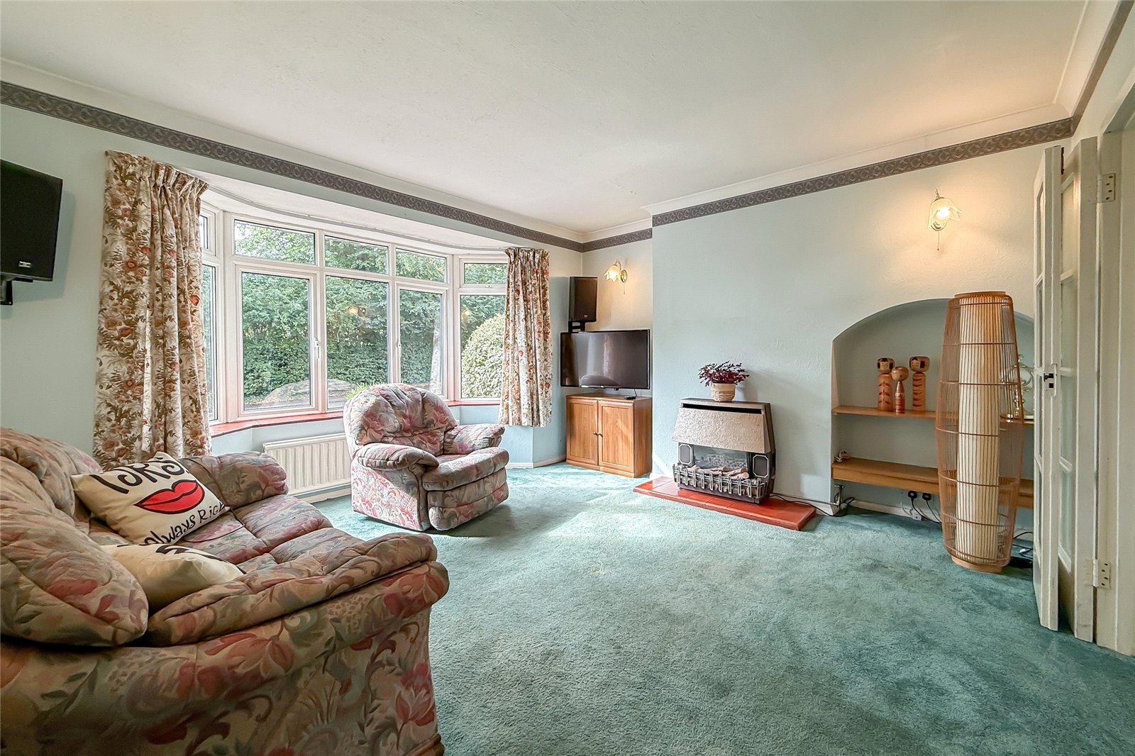 3 bed semi-detached house for sale in Ridgewood Drive, Harpenden, Hertfordshire, AL5 - Property Image 6