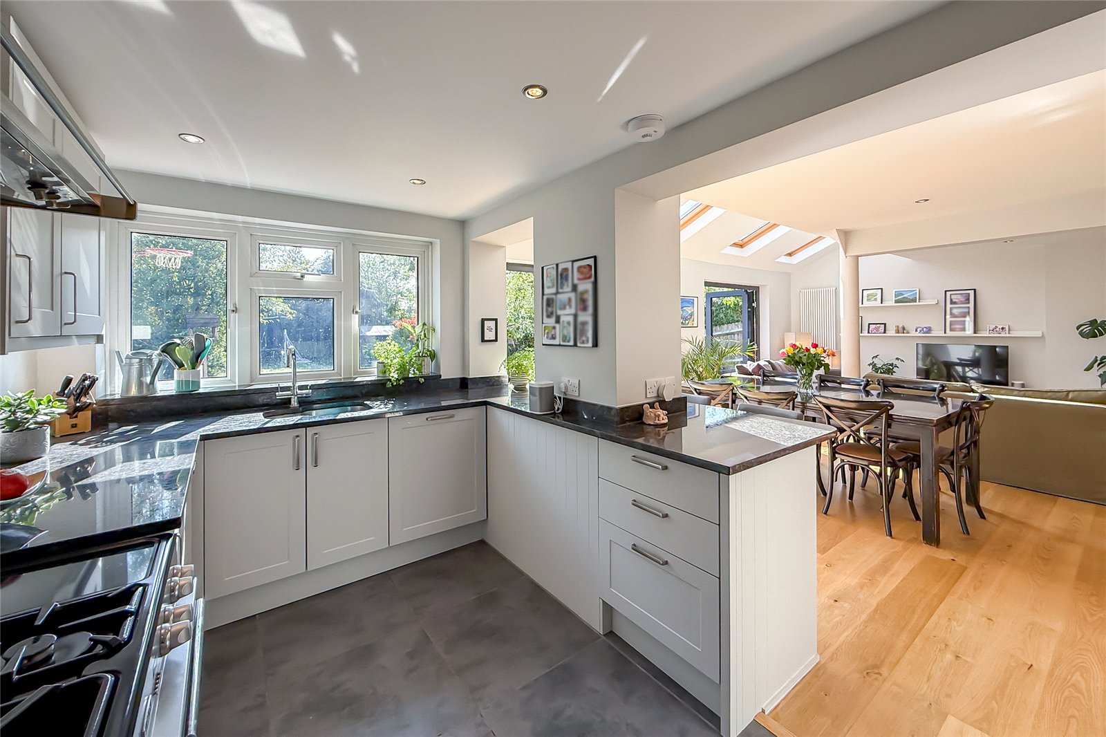 4 bed semi-detached house for sale in Bloomfield Road, Harpenden, Hertfordshire, AL5  - Property Image 21