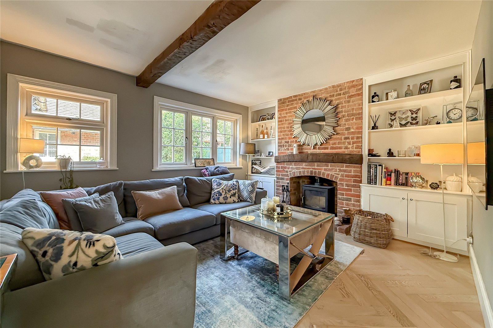 4 bed end of terrace house for sale in New Fiddlers Hill, Luton Road, Harpenden, AL5  - Property Image 2