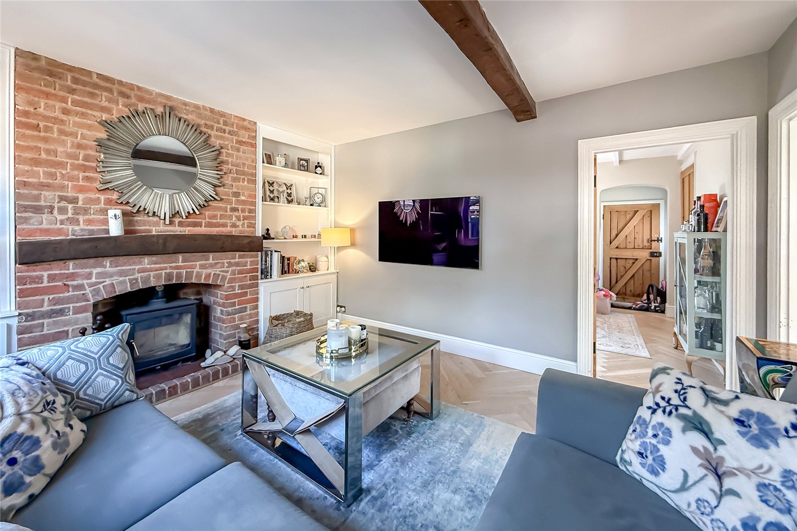 4 bed end of terrace house for sale in New Fiddlers Hill, Luton Road, Harpenden, AL5  - Property Image 3