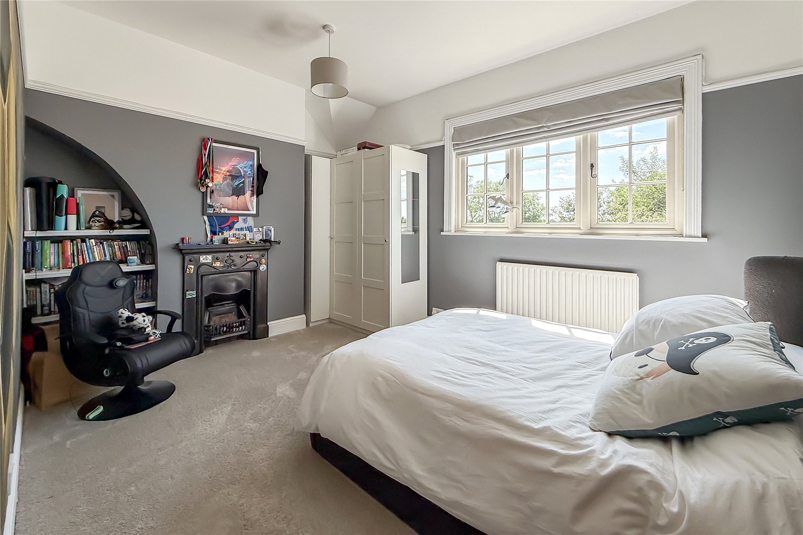 4 bed end of terrace house for sale in New Fiddlers Hill, Luton Road, Harpenden, AL5  - Property Image 7