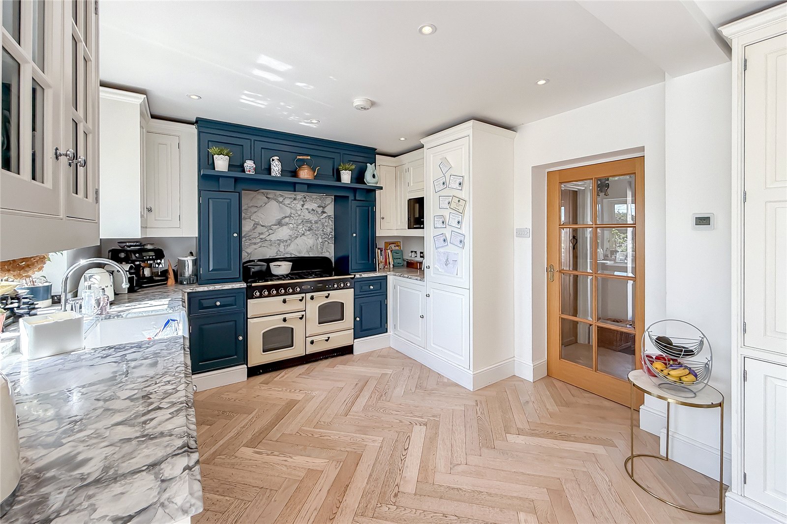 4 bed end of terrace house for sale in New Fiddlers Hill, Luton Road, Harpenden, AL5  - Property Image 15