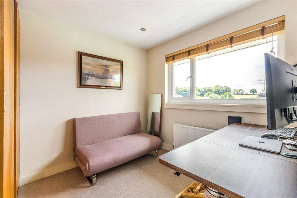 4 bed detached house to rent in Welbeck Rise, Harpenden, Hertfordshire, AL5  - Property Image 13
