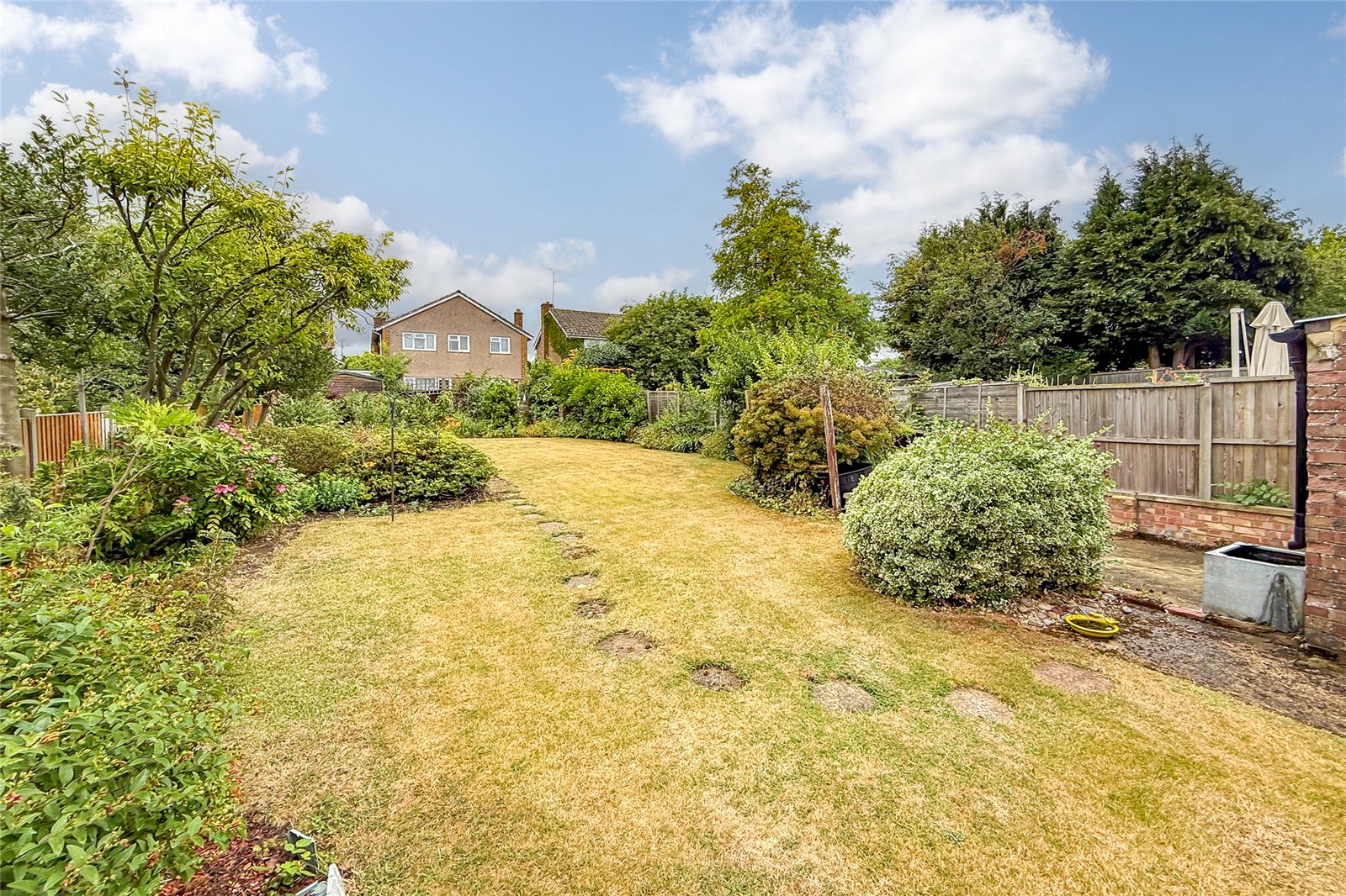 2 bed detached bungalow for sale in Barton Road, Luton, Bedfordshire, LU3  - Property Image 12