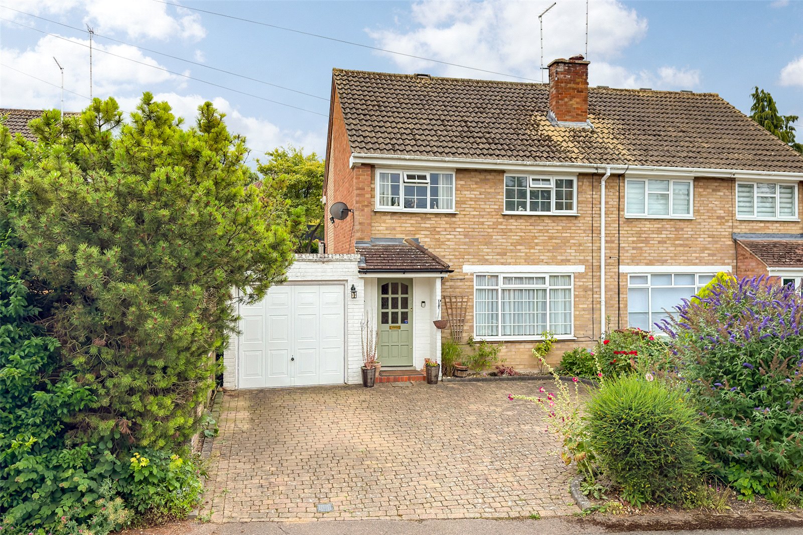 3 bed semi-detached house for sale in Garrard Way, Wheathampstead, Hertfordshire, AL4
