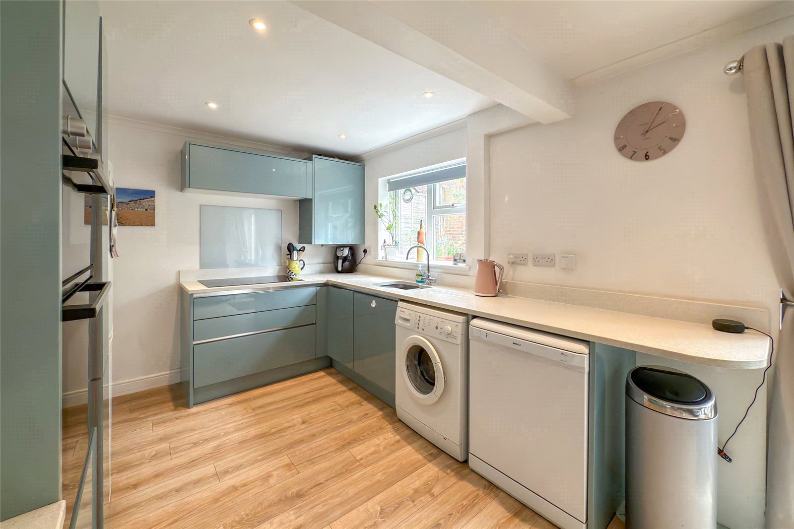 3 bed semi-detached house for sale in Garrard Way, Wheathampstead, Hertfordshire, AL4  - Property Image 13
