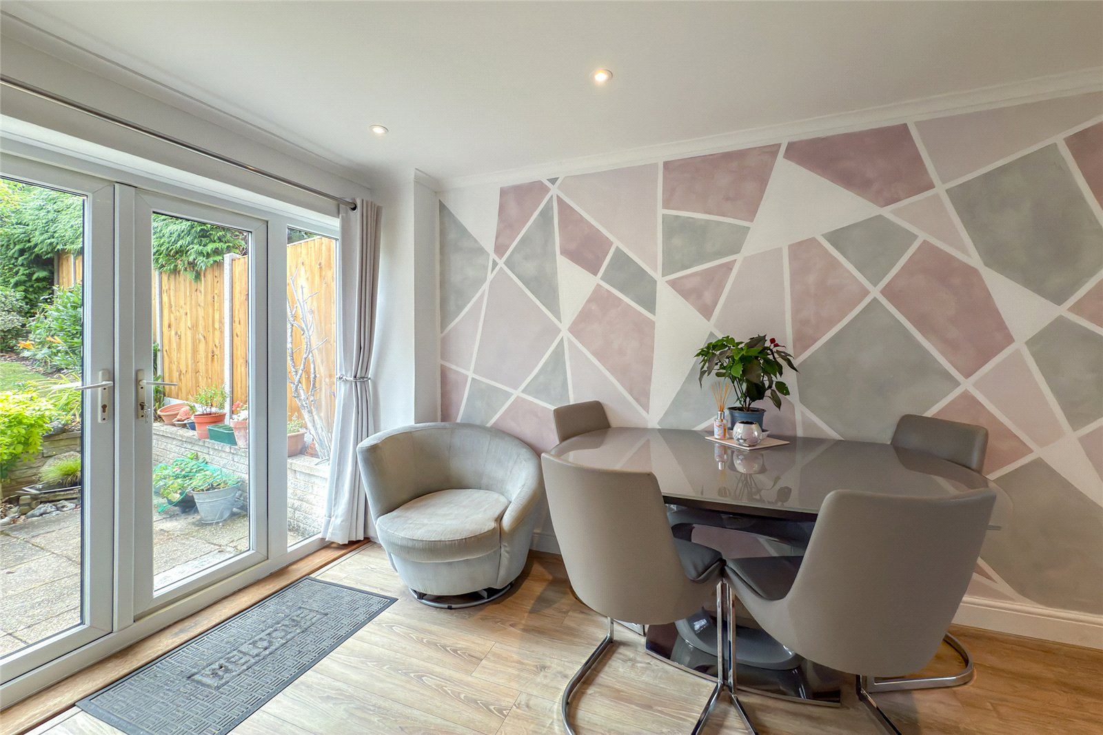 3 bed semi-detached house for sale in Garrard Way, Wheathampstead, Hertfordshire, AL4  - Property Image 14