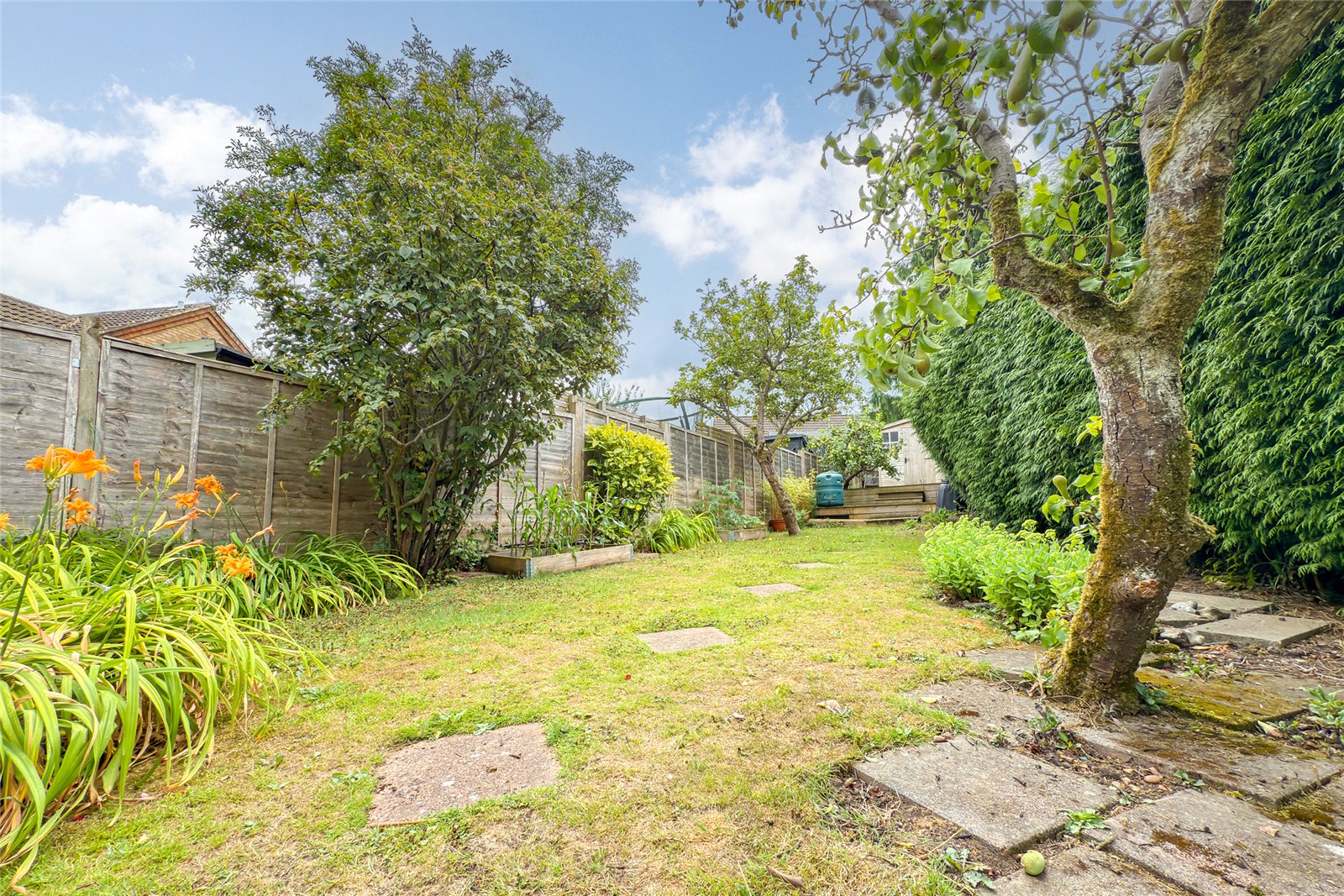 3 bed semi-detached house for sale in Garrard Way, Wheathampstead, Hertfordshire, AL4  - Property Image 20