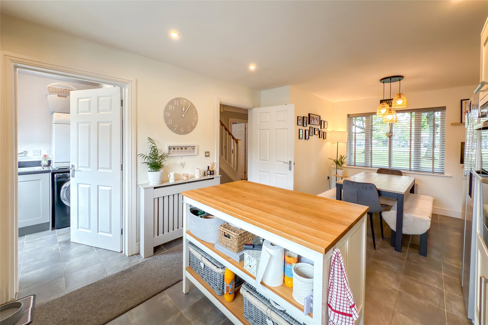 4 bed detached house for sale in Old School Drive, Wheathampstead, Hertfordshire, AL4 - Property Image 7