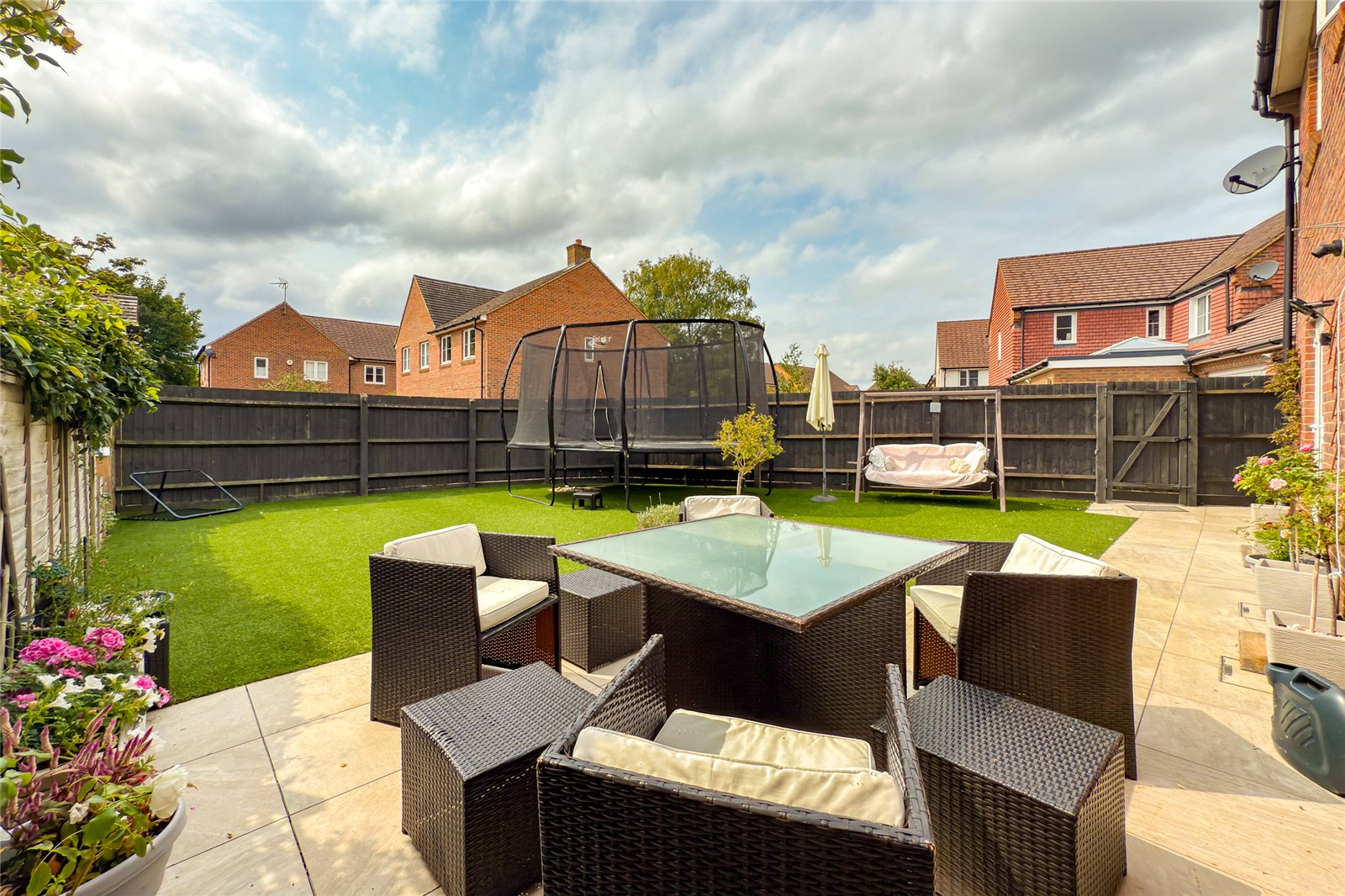 4 bed detached house for sale in Old School Drive, Wheathampstead, Hertfordshire, AL4 - Property Image 14