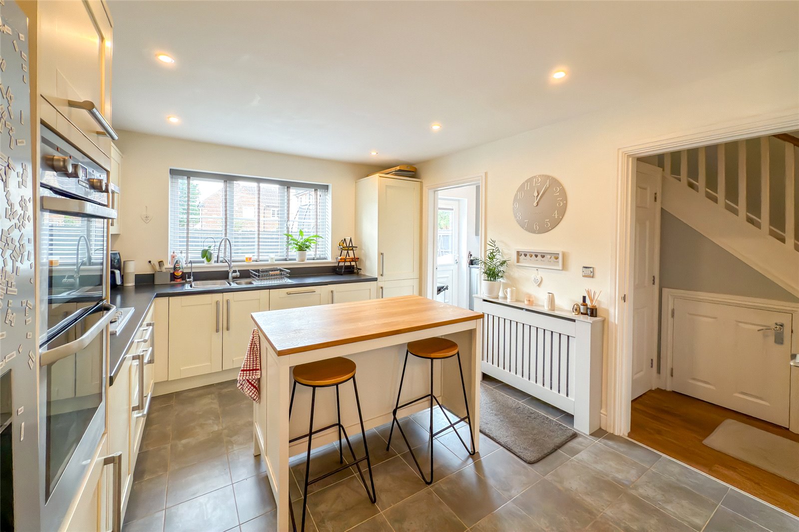 4 bed detached house for sale in Old School Drive, Wheathampstead, Hertfordshire, AL4 - Property Image 17