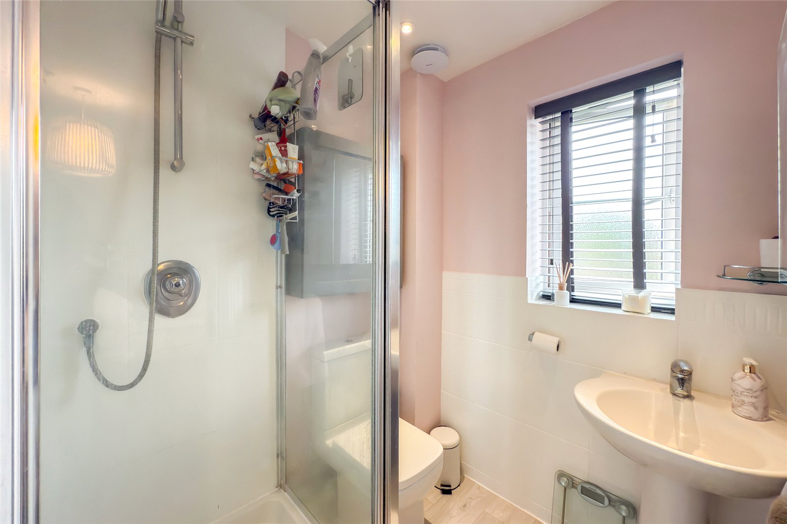 4 bed detached house for sale in Old School Drive, Wheathampstead, Hertfordshire, AL4 - Property Image 19