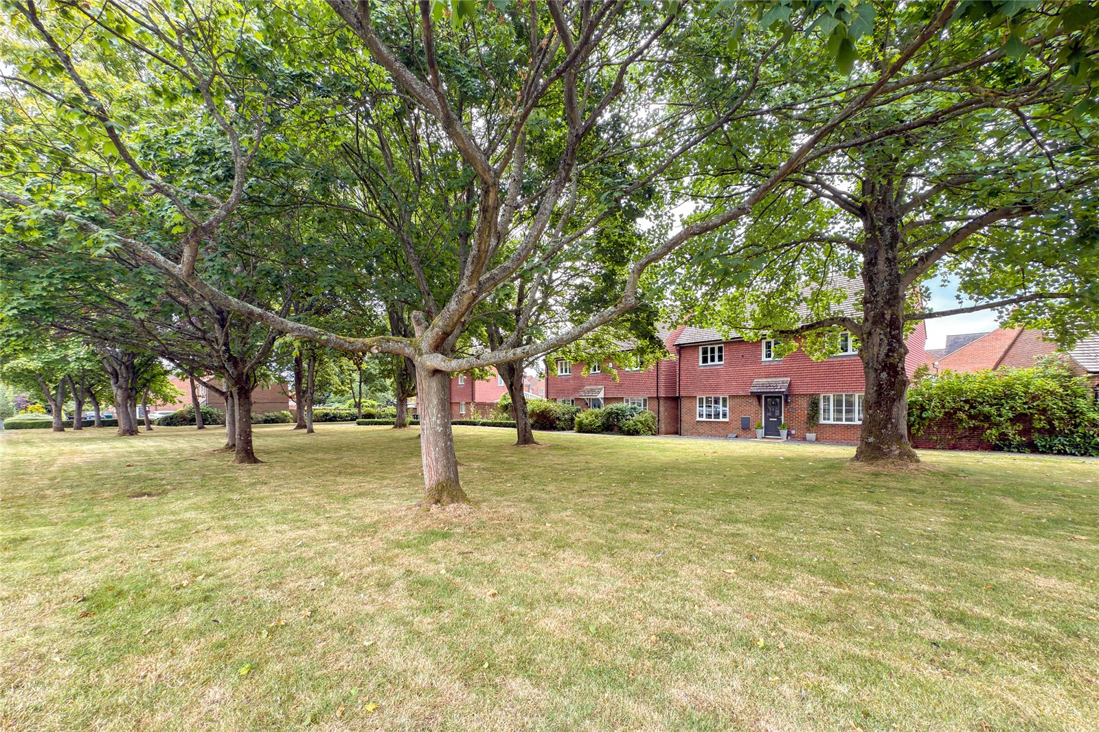 4 bed detached house for sale in Old School Drive, Wheathampstead, Hertfordshire, AL4 - Property Image 21