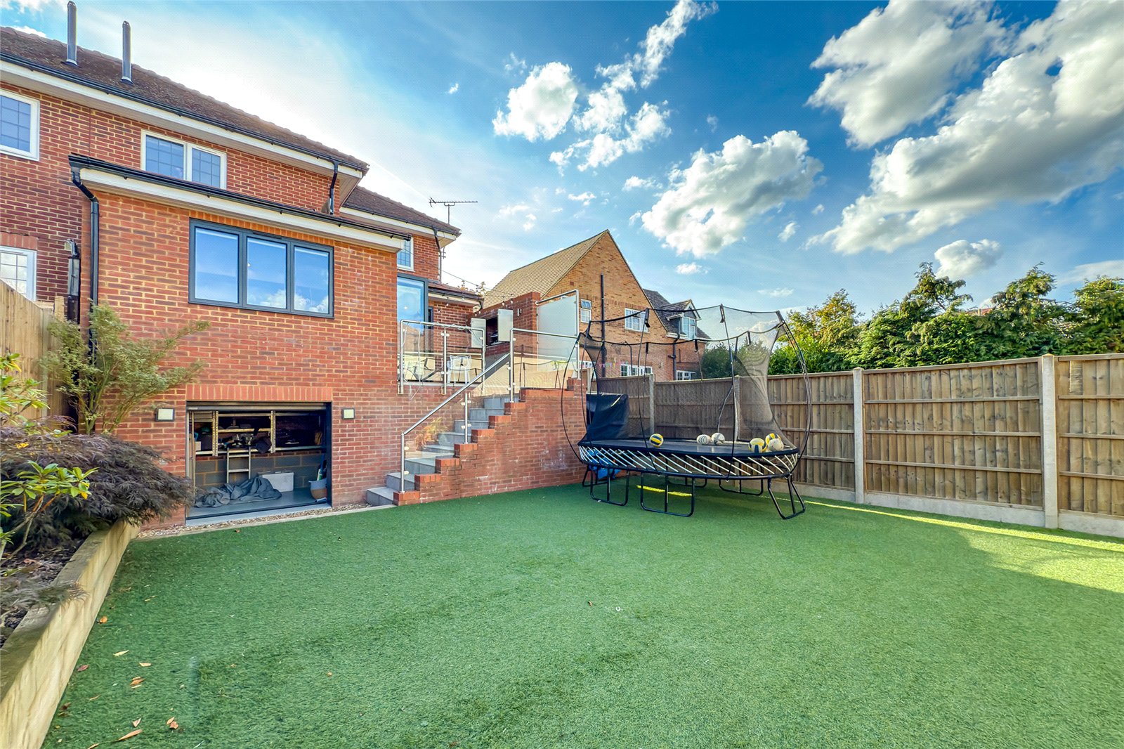 4 bed semi-detached house for sale in Clarendon Road, Harpenden, Hertfordshire, AL5 - Property Image 12