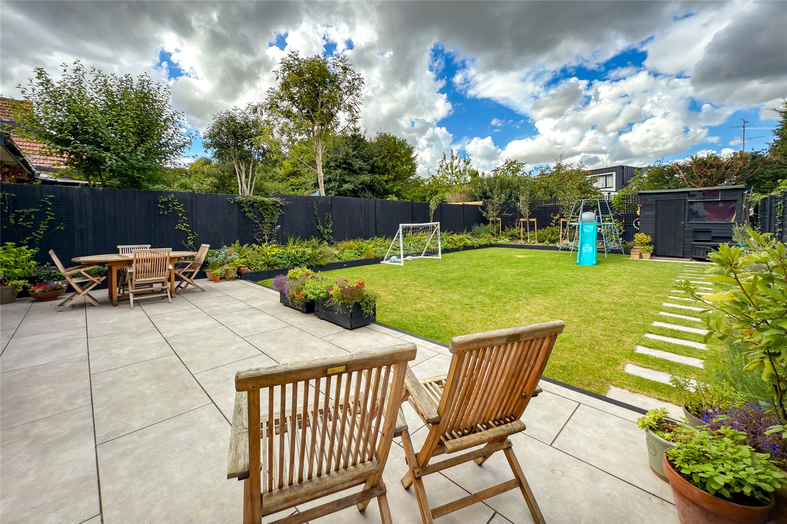 4 bed semi-detached house for sale in Park Hill, Harpenden, Hertfordshire, AL5 - Property Image 13