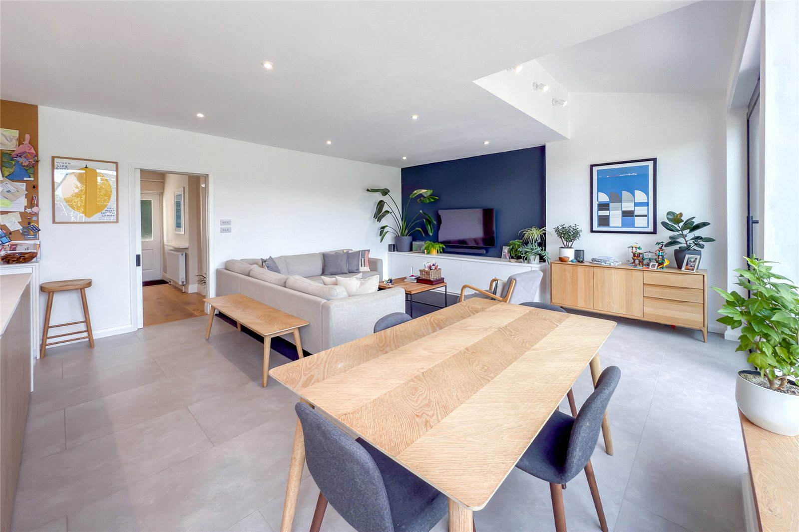 4 bed semi-detached house for sale in Park Hill, Harpenden, Hertfordshire, AL5 - Property Image 14