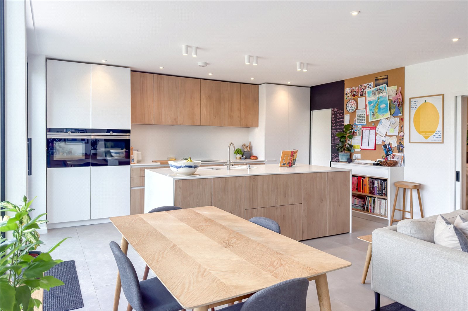 4 bed semi-detached house for sale in Park Hill, Harpenden, Hertfordshire, AL5 - Property Image 15