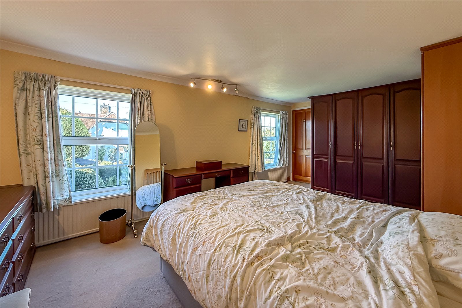 3 bed detached house for sale in River Hill, Flamstead, Hertfordshire, AL3  - Property Image 19