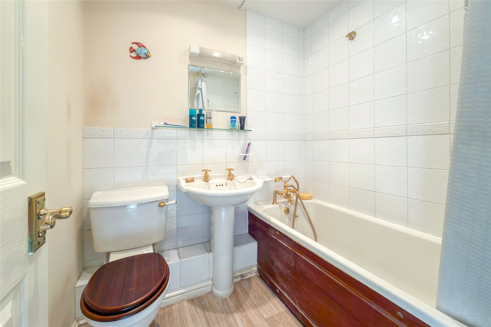 2 bed terraced house for sale in Betjeman Close, Harpenden, Hertfordshire, AL5 - Property Image 5