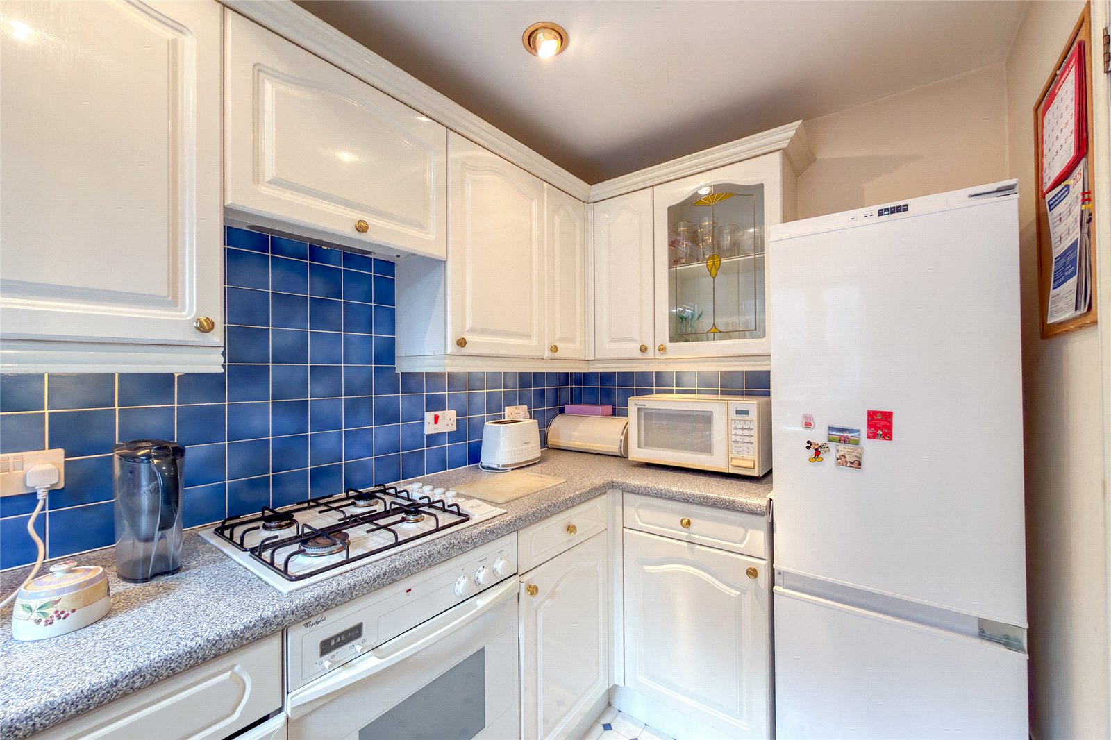 2 bed terraced house for sale in Betjeman Close, Harpenden, Hertfordshire, AL5 - Property Image 12
