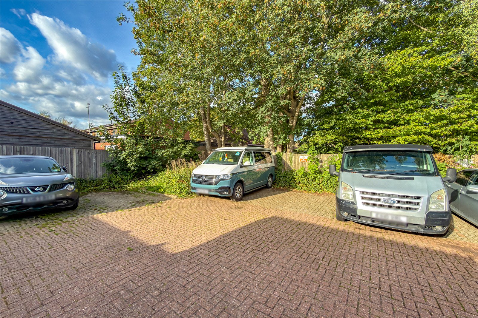 2 bed terraced house for sale in Betjeman Close, Harpenden, Hertfordshire, AL5 - Property Image 16