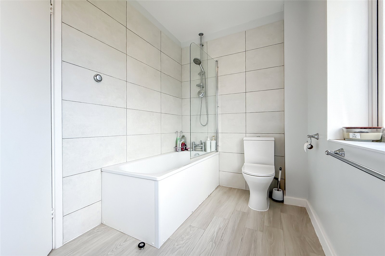 4 bed detached house for sale in Tuffnells Way, Harpenden, Hertfordshire, AL5  - Property Image 11