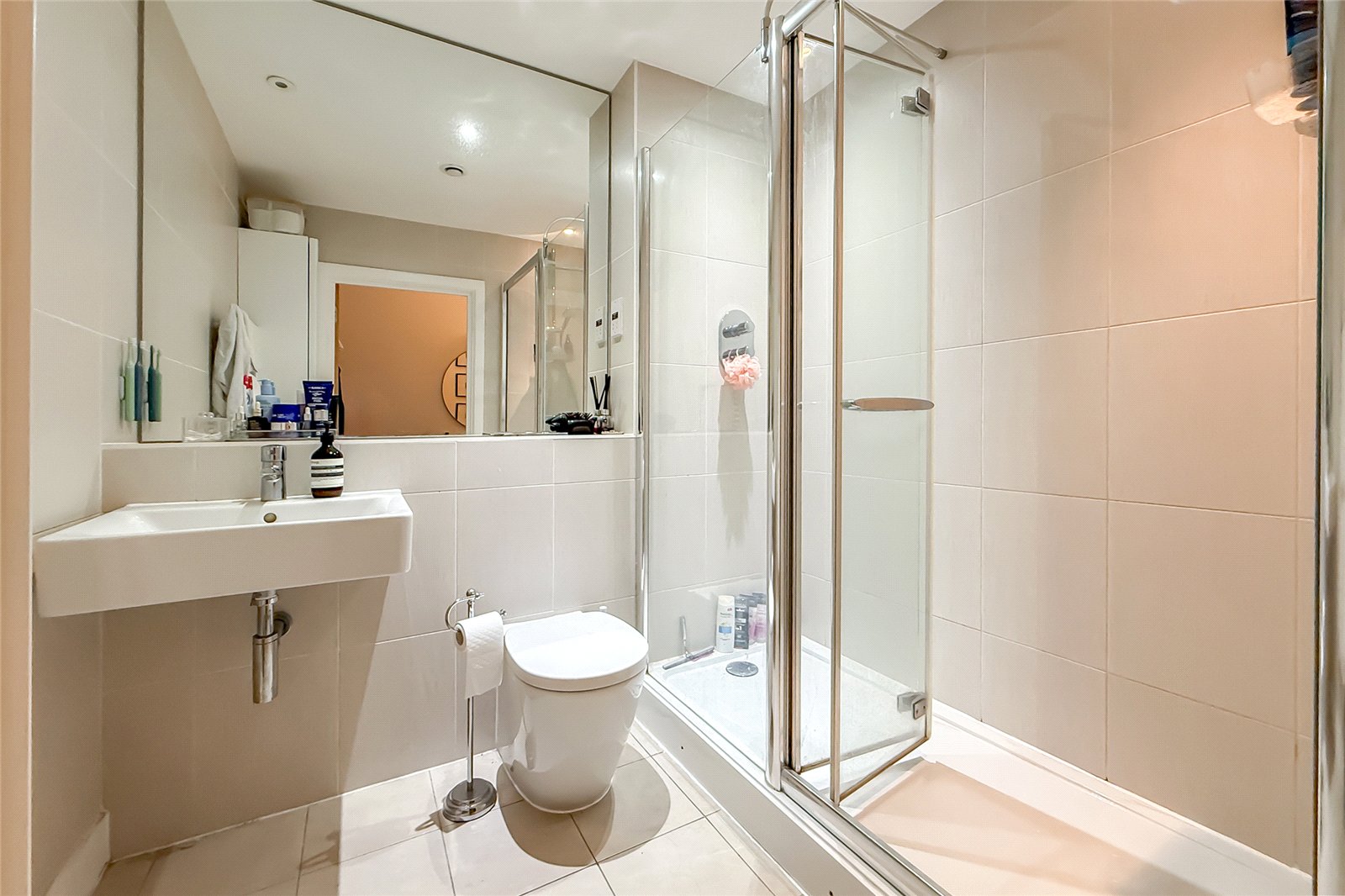 1 bed apartment for sale in Roma House, Charrington Place, St. Albans, Hertfordshire,, AL1 - Property Image 8