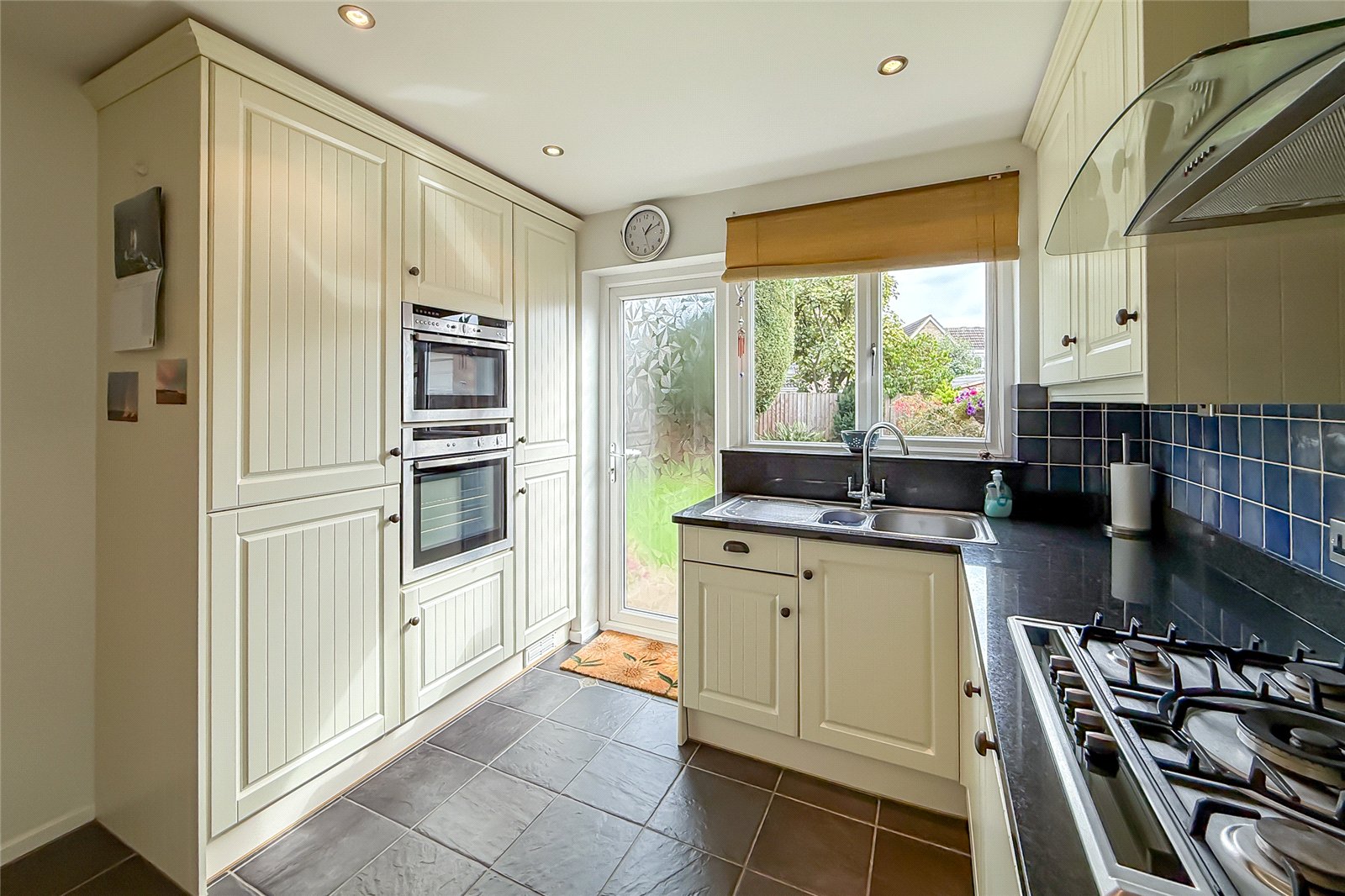 4 bed detached house for sale in Alzey Gardens, Harpenden, Hertfordshire, AL5  - Property Image 3