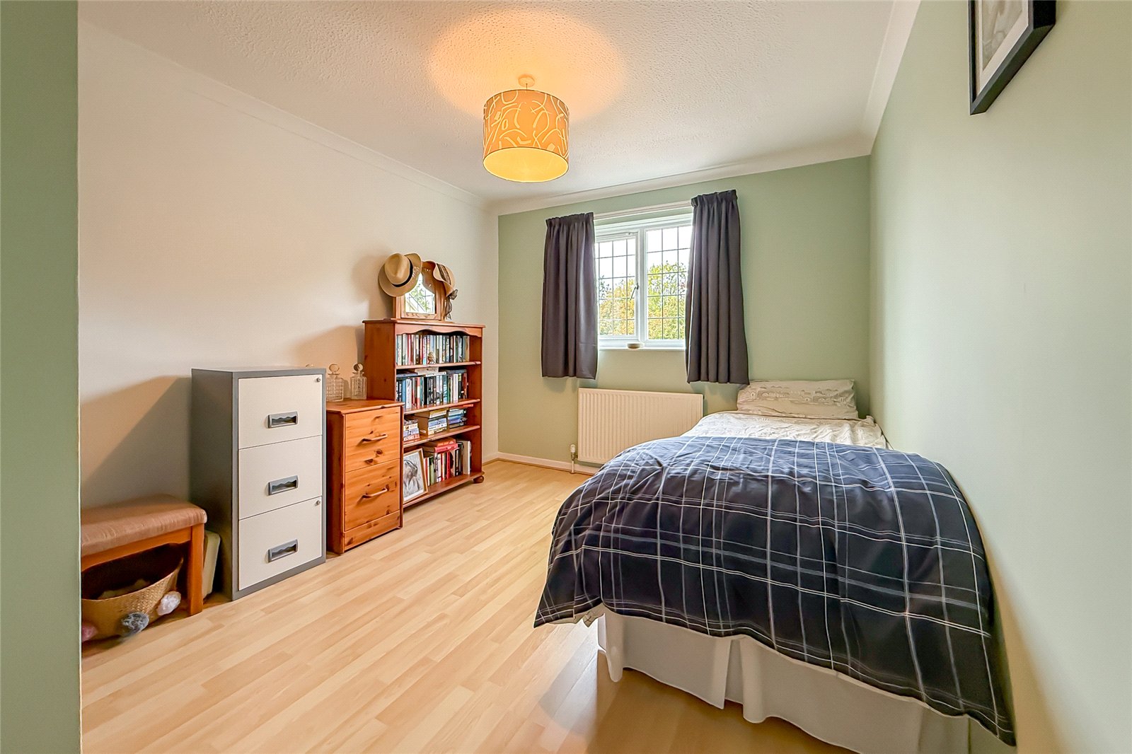 4 bed detached house for sale in Alzey Gardens, Harpenden, Hertfordshire, AL5  - Property Image 8