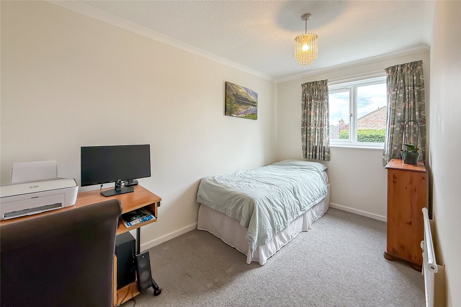 4 bed detached house for sale in Alzey Gardens, Harpenden, Hertfordshire, AL5  - Property Image 9