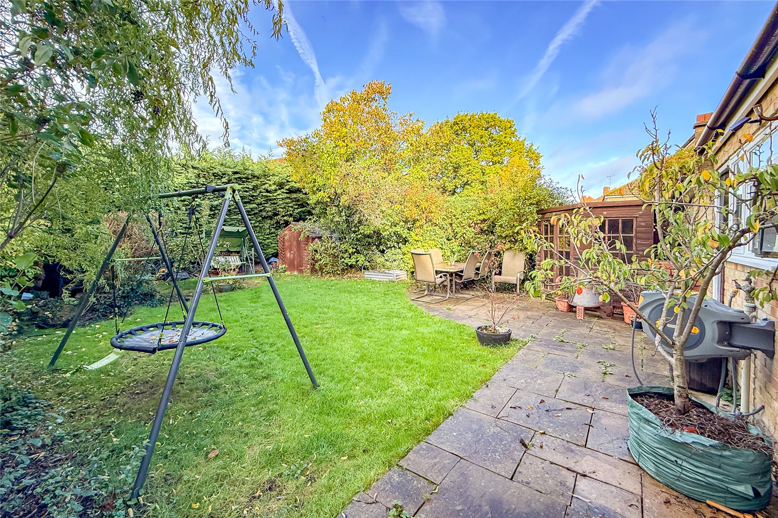 3 bed detached house for sale in Farringford Close, Chiswell Green, St. Albans, Hertfordshire, AL2  - Property Image 11