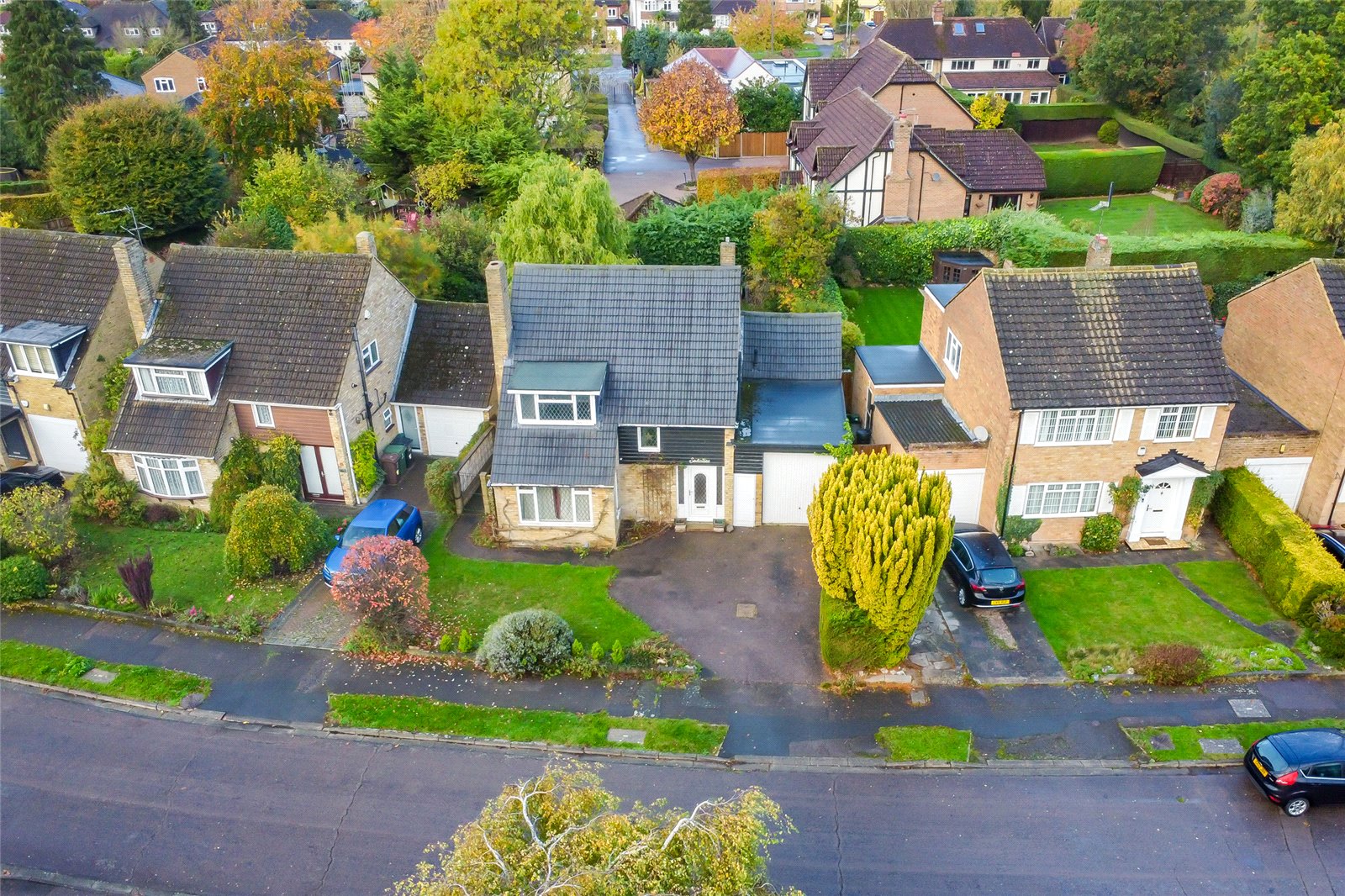 3 bed detached house for sale in Farringford Close, Chiswell Green, St. Albans, Hertfordshire, AL2  - Property Image 14