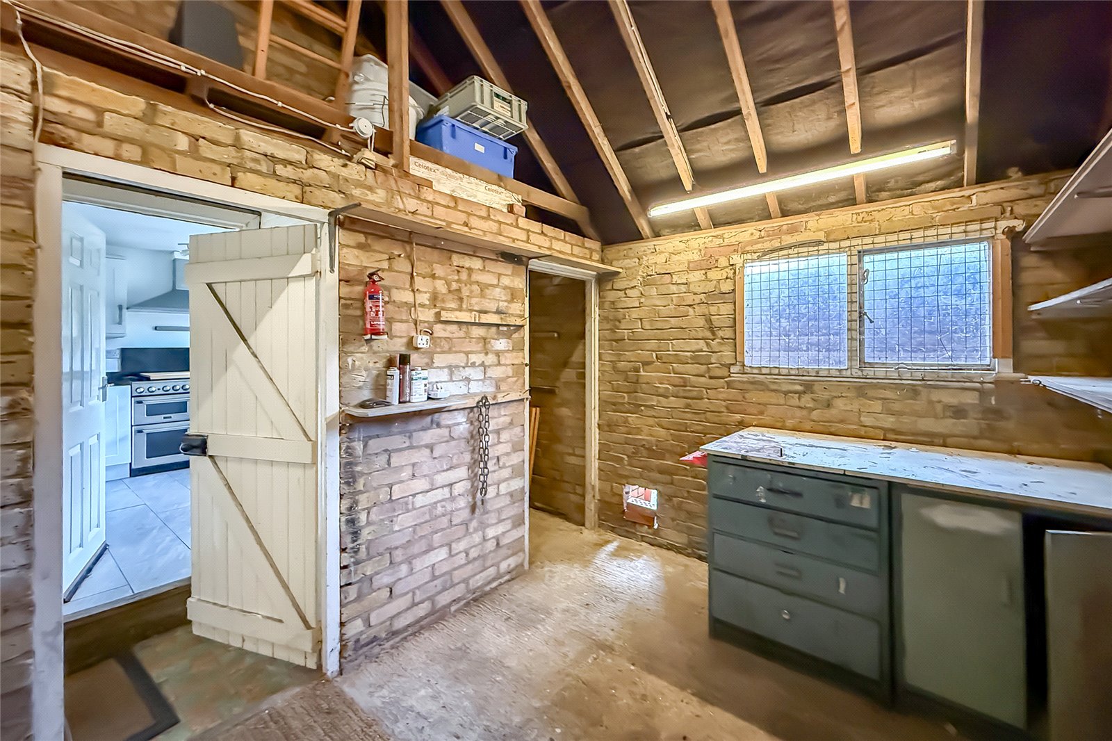 3 bed detached house for sale in Farringford Close, Chiswell Green, St. Albans, Hertfordshire, AL2  - Property Image 15