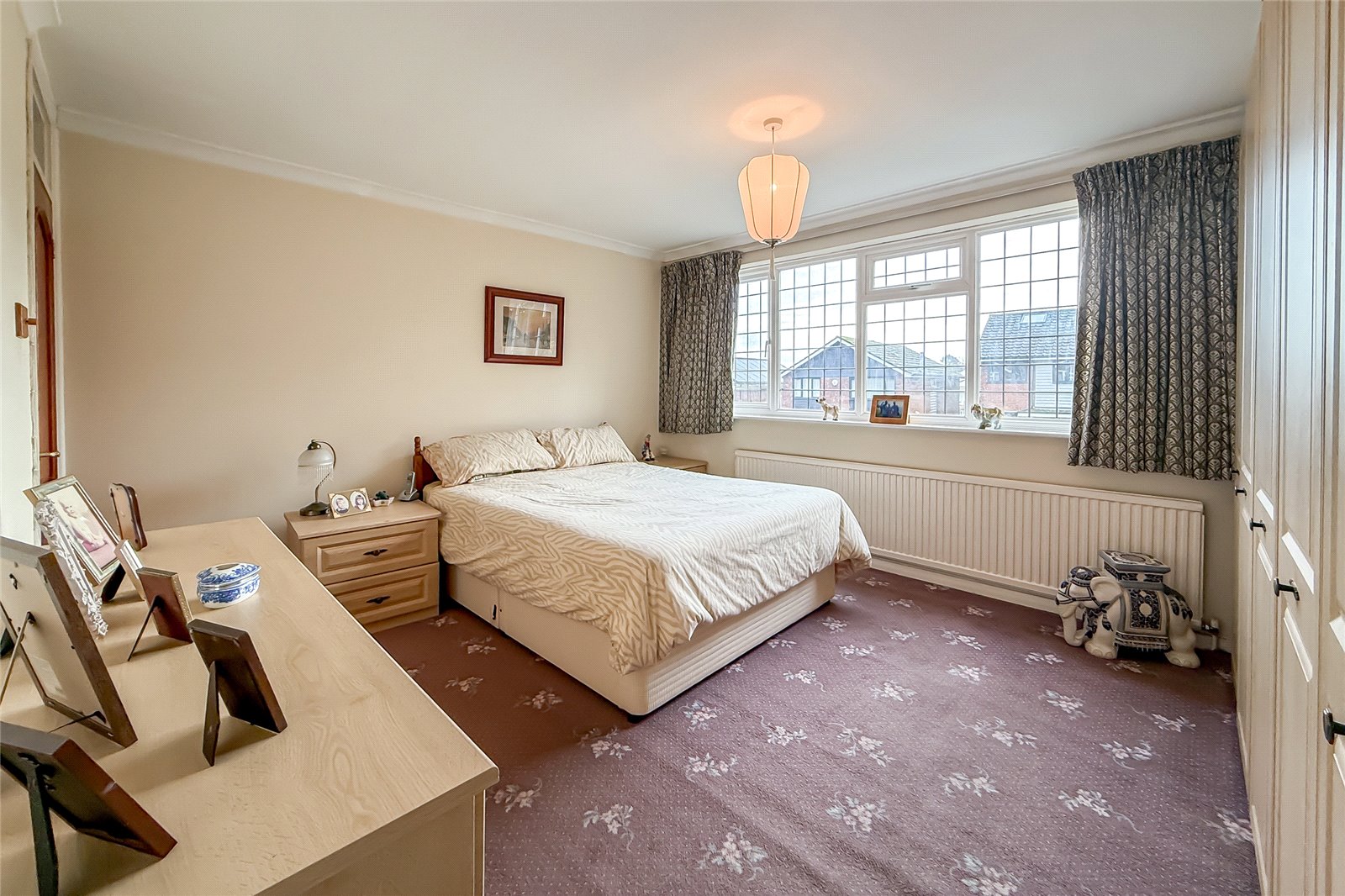 4 bed detached house for sale in Courtfields, Harpenden, Hertfordshire, AL5  - Property Image 9