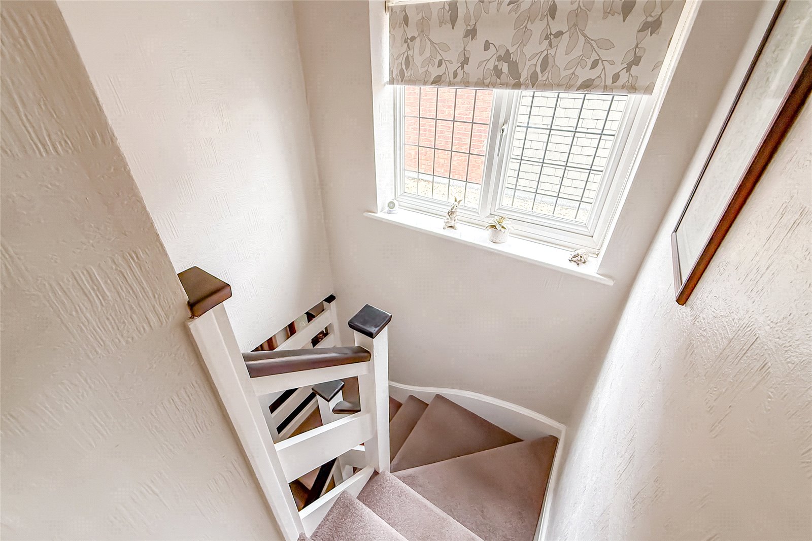 4 bed detached house for sale in Courtfields, Harpenden, Hertfordshire, AL5  - Property Image 18