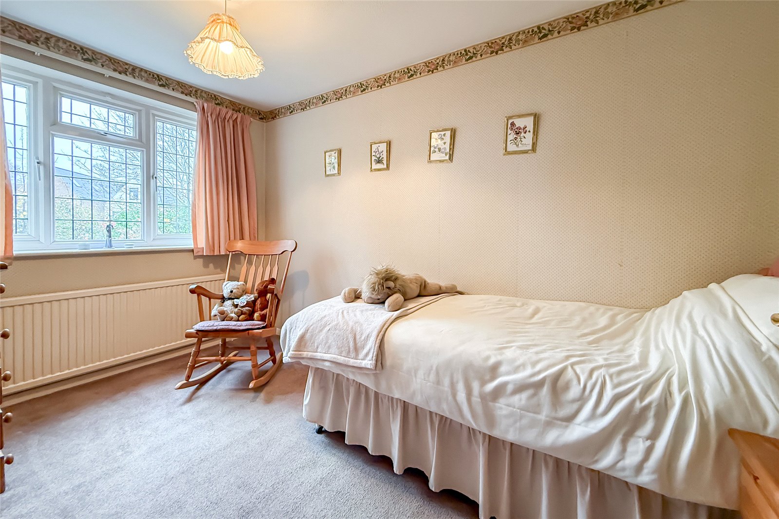 4 bed detached house for sale in Courtfields, Harpenden, Hertfordshire, AL5  - Property Image 19