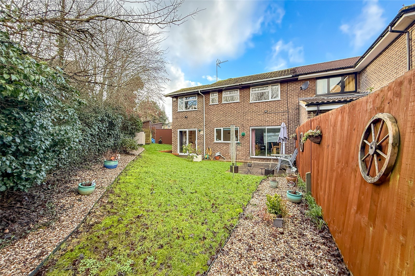 4 bed semi-detached house for sale in Tiverton Court, Harpenden, Hertfordshire, AL5 - Property Image 12