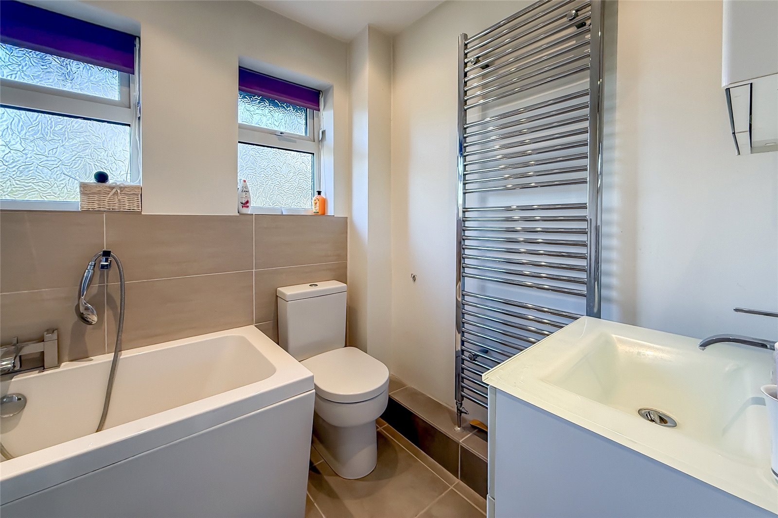 4 bed semi-detached house for sale in Tiverton Court, Harpenden, Hertfordshire, AL5 - Property Image 15