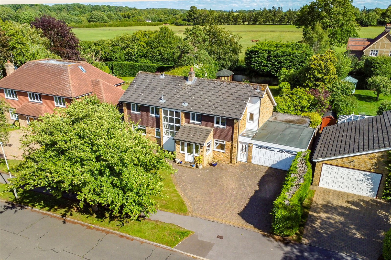 4 bed detached house for sale in Netherfield Road, Harpenden, Hertfordshire, AL5  - Property Image 35