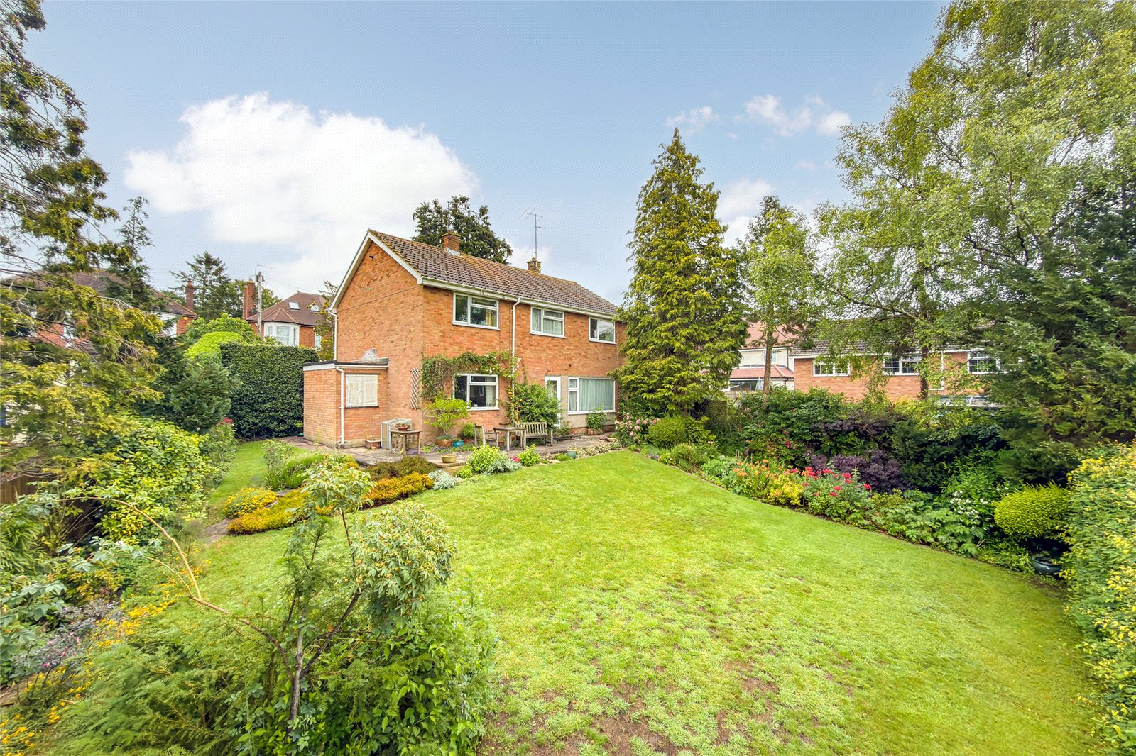 4 bed detached house for sale in Wordsworth Road, Harpenden, Hertfordshire, AL5  - Property Image 2