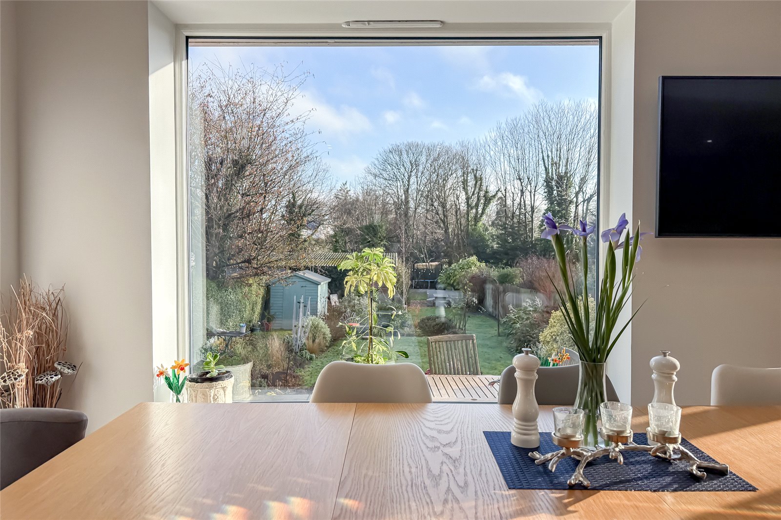 4 bed semi-detached house for sale in Charmouth Road, St. Albans, Hertfordshire, AL1  - Property Image 6