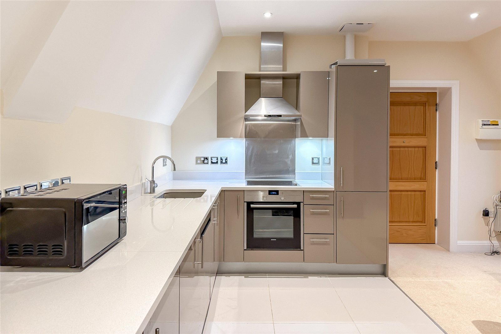 1 bed apartment for sale in Gleneagle Manor, Townsend Lane, Harpenden, Hertfordshire, AL5  - Property Image 10