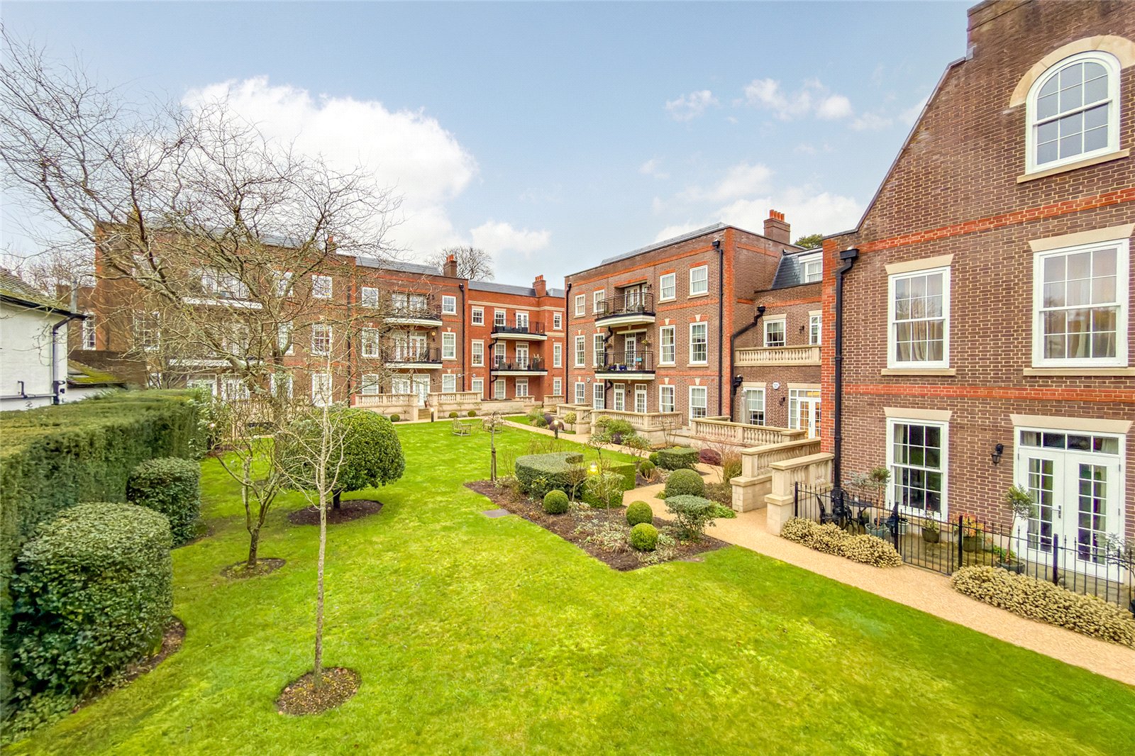 1 bed apartment for sale in Gleneagle Manor, Townsend Lane, Harpenden, Hertfordshire, AL5  - Property Image 13
