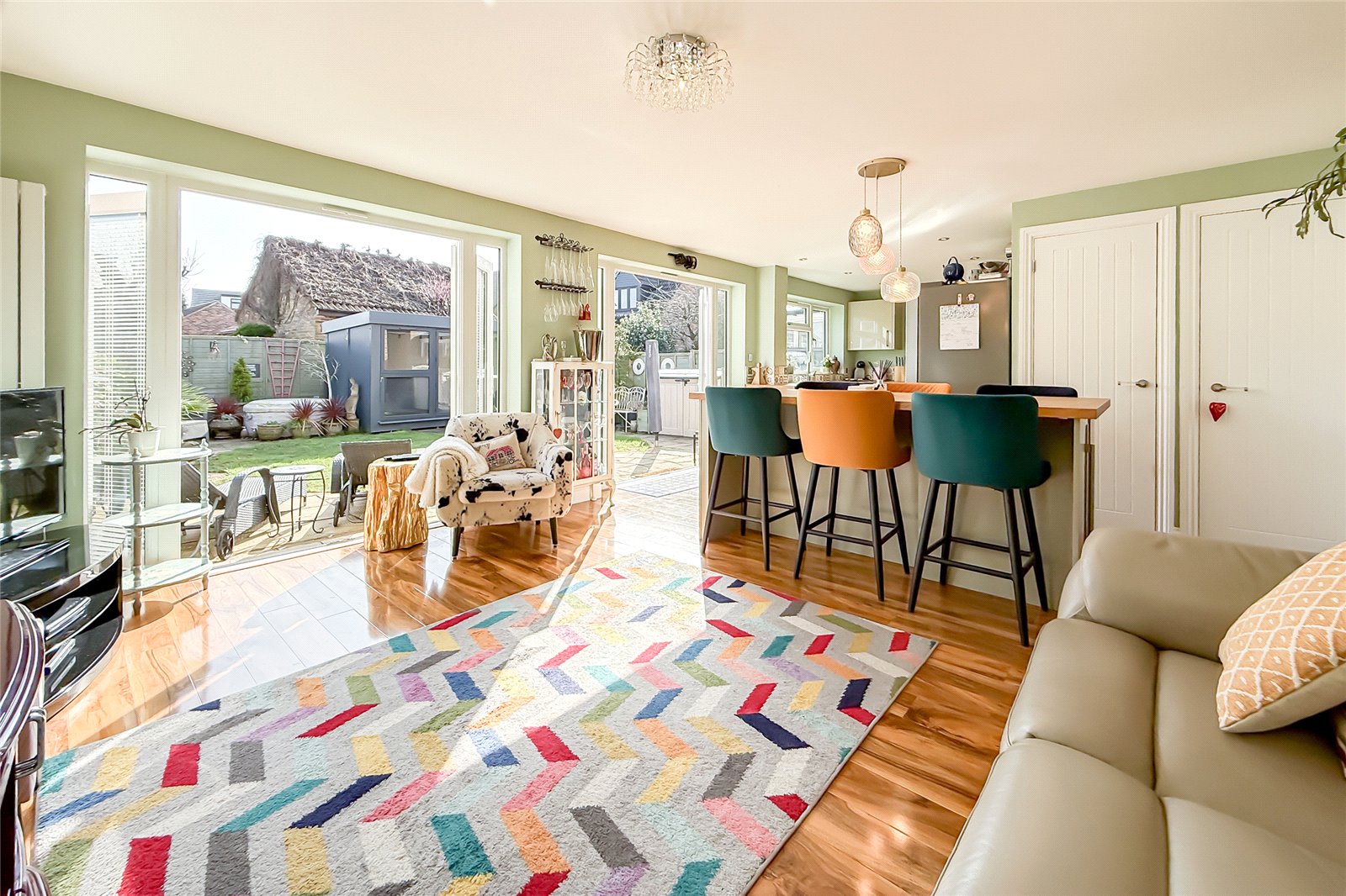 4 bed detached house for sale in Bridle Close, St. Albans, Hertfordshire, AL3  - Property Image 4