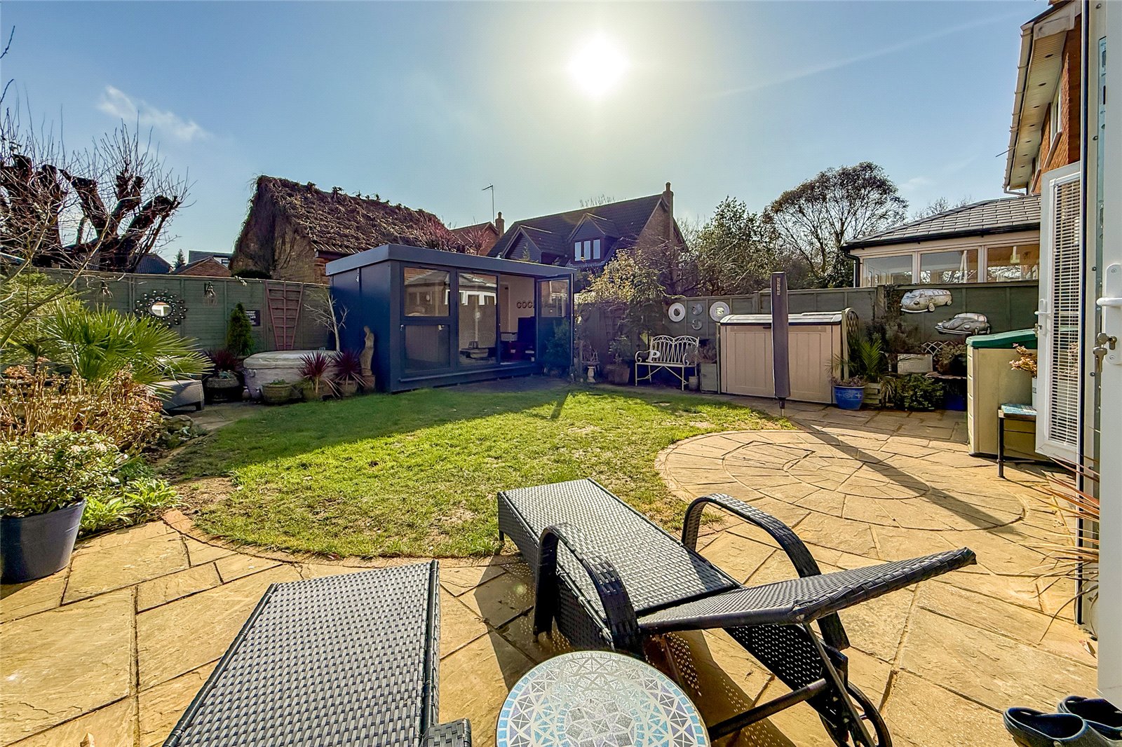 4 bed detached house for sale in Bridle Close, St. Albans, Hertfordshire, AL3  - Property Image 12