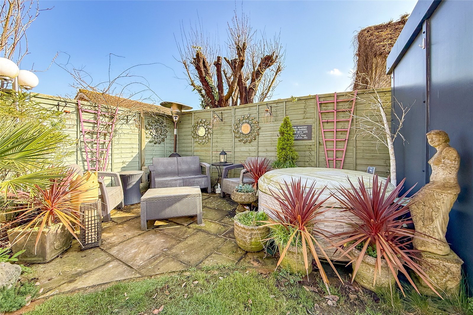 4 bed detached house for sale in Bridle Close, St. Albans, Hertfordshire, AL3  - Property Image 15
