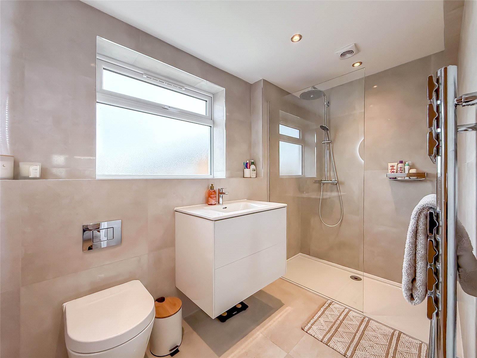 4 bed semi-detached house for sale in Chesterton Avenue, Harpenden, Hertfordshire, AL5 - Property Image 7