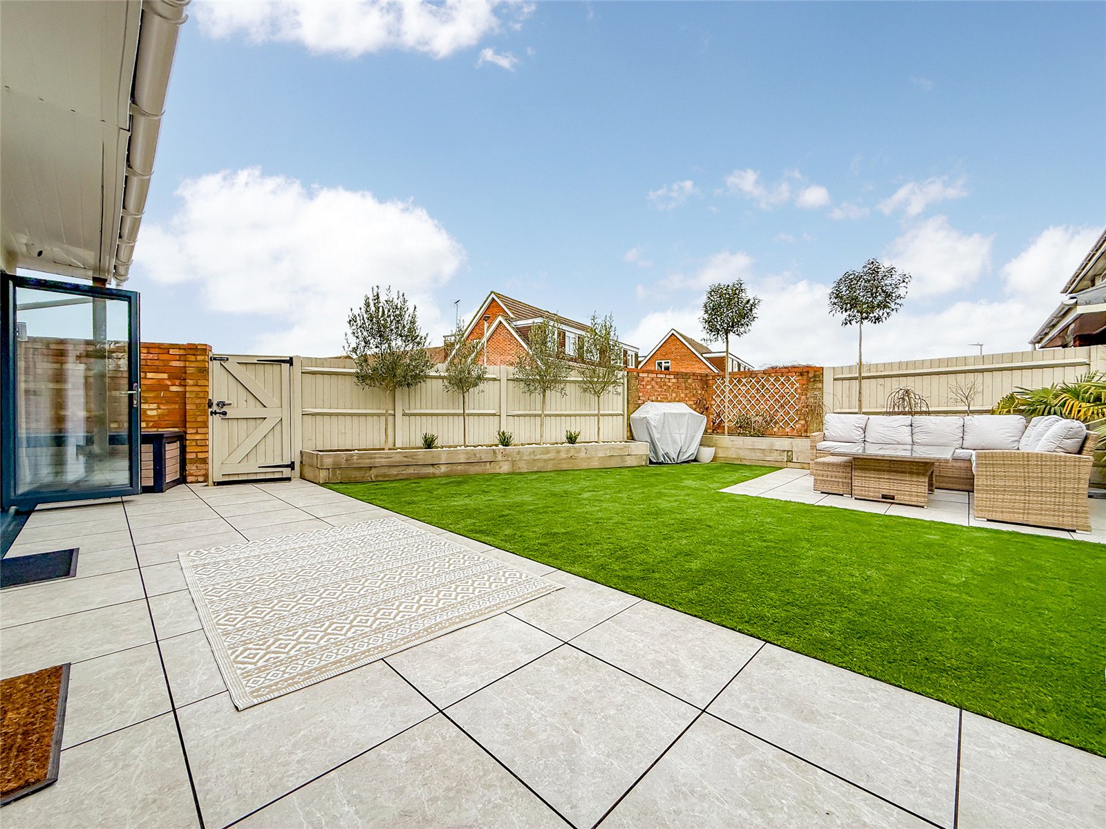 4 bed semi-detached house for sale in Chesterton Avenue, Harpenden, Hertfordshire, AL5 - Property Image 23