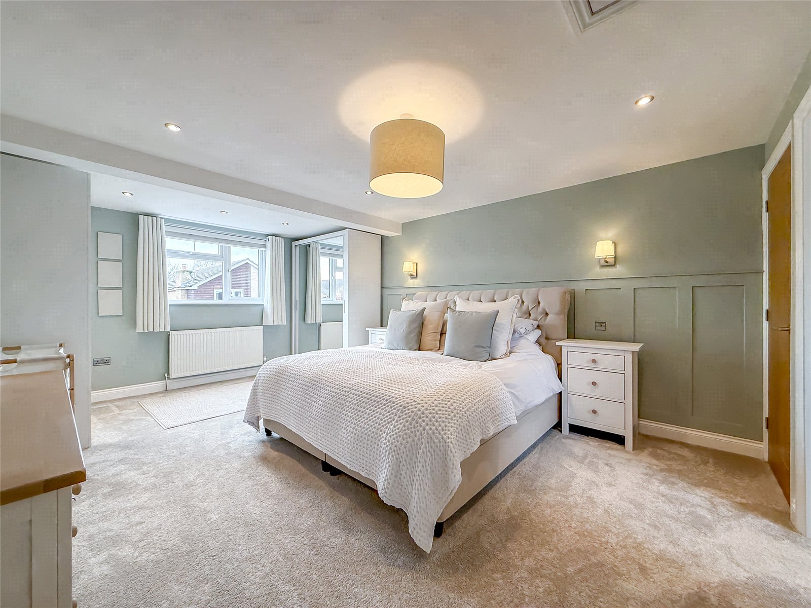 4 bed semi-detached house for sale in Chesterton Avenue, Harpenden, Hertfordshire, AL5 - Property Image 6